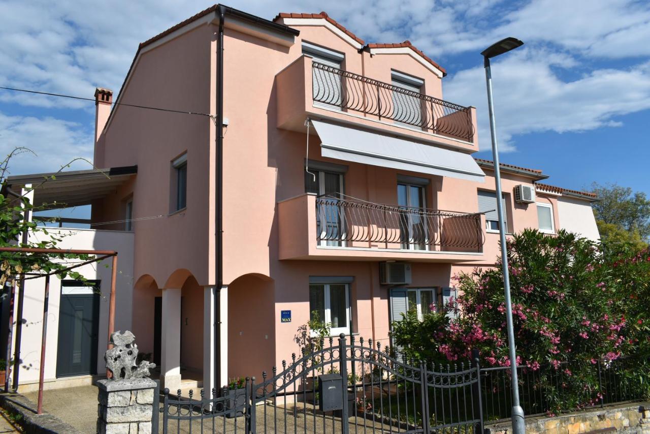 Studio Max With Parking Ρόβινι Εξωτερικό φωτογραφία